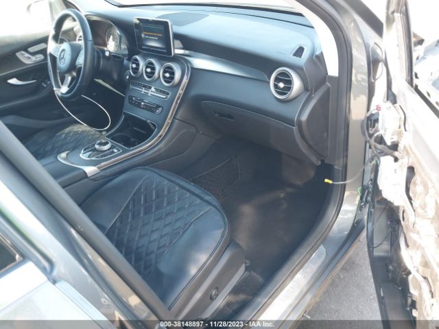 2017 MERCEDES-BENZ GLC 300 COUPE WDC0J4KB6HF199660 Photo 4