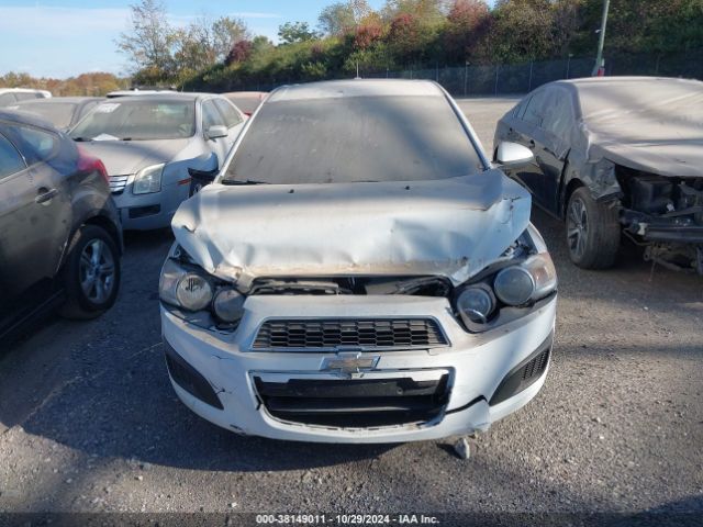 1G1JC6SH8G4119122 Chevrolet Sonic Lt Auto