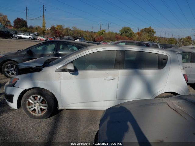 1G1JC6SH8G4119122 Chevrolet Sonic Lt Auto