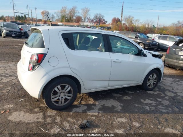 1G1JC6SH8G4119122 Chevrolet Sonic Lt Auto