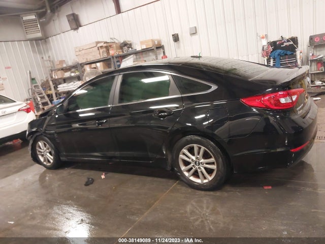 Hyundai SONATA SE 2017 5NPE24AF1HH446571 Image 15