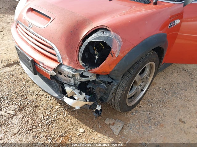 2005 MINI COOPER S WMWRH33465TF83339 Photo 5
