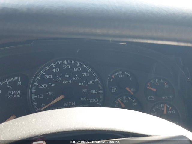 2001 CHEVROLET SILVERADO 1500 VIN: 2GCEC19W811402378