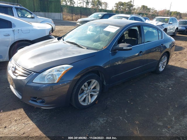 2011 NISSAN ALTIMA 3.5 SR VIN: 1N4BL2AP6BN487840