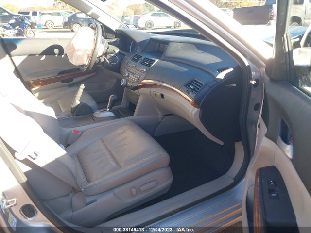 2011 HONDA ACCORD 2.4 EX-L VIN: 1HGCP2F8XBA119111