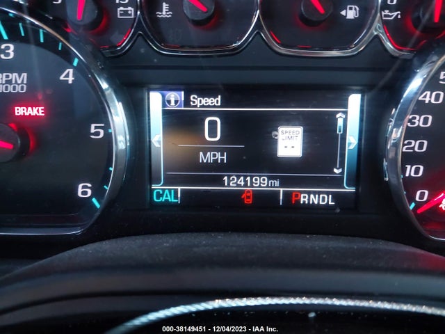 Chevrolet Suburban Lt 2018 1GNSKHKC8JR216532 Image 7