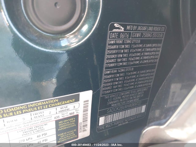 2017 JAGUAR F-PACE SADCK2BVXHA069722 Photo 8