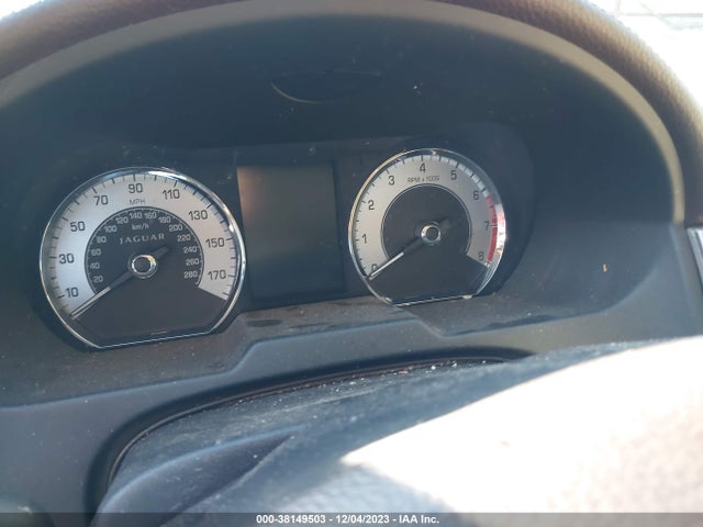 2010 JAGUAR XF SAJWA0FA0AHR71480 Photo 6