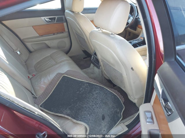 2010 JAGUAR XF SAJWA0FA0AHR71480 Photo 7
