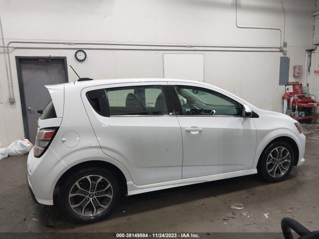 Chevrolet Sonic Lt Auto 2017 1G1JD6SH6H4165515 Image 14
