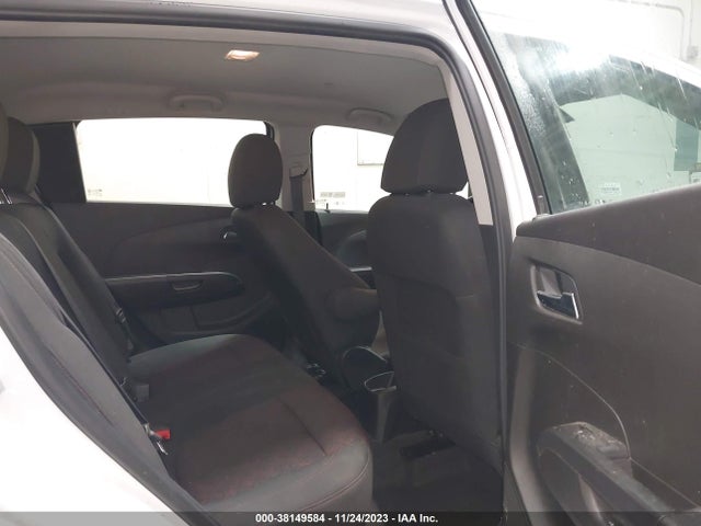 Chevrolet Sonic Lt Auto 2017 1G1JD6SH6H4165515 Image 8