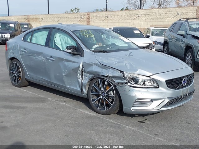Продаж на аукціоні авто 2017 Volvo S60 T5 Dynamic, vin: YV126MFL0H2438057, номер лоту: 38149602