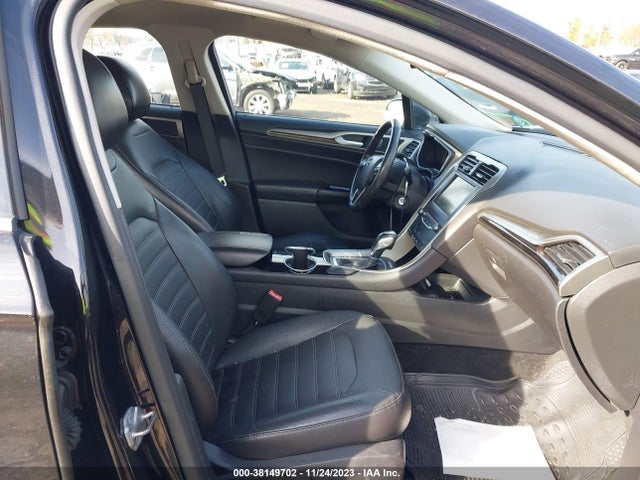2014 FORD FUSION SE VIN: 1FA6P0HD1E5374565