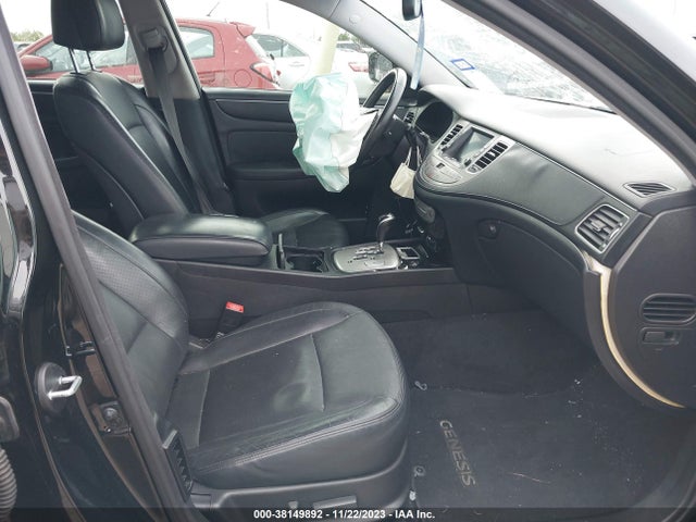 2013 HYUNDAI GENESIS 3.8 VIN: KMHGC4DD0DU249239