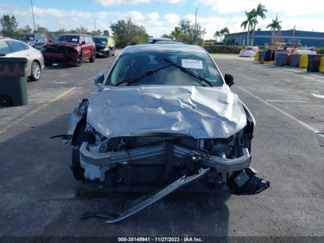 3FA6P0CD1LR195895 Ford FUSION SEL