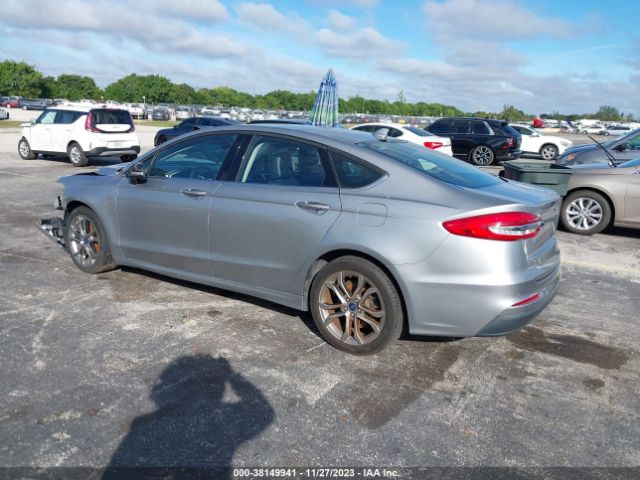 3FA6P0CD1LR195895 Ford FUSION SEL