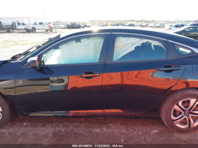19XFC2F57GE008341 Honda Civic Lx