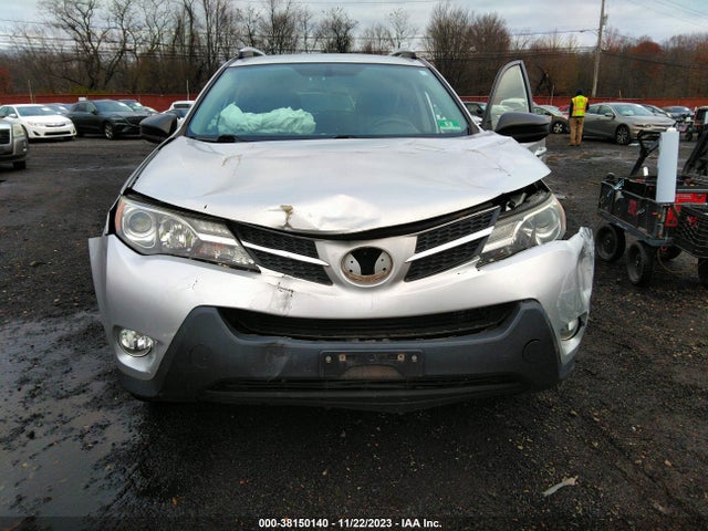 Toyota RAV4 LE 2014 JTMBFREV8ED070135 Image 6