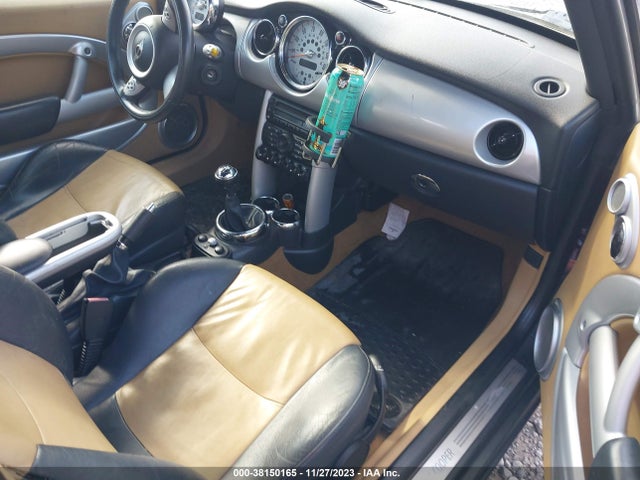 2007 MINI COOPER WMWRF335X7TF66822 Photo 4
