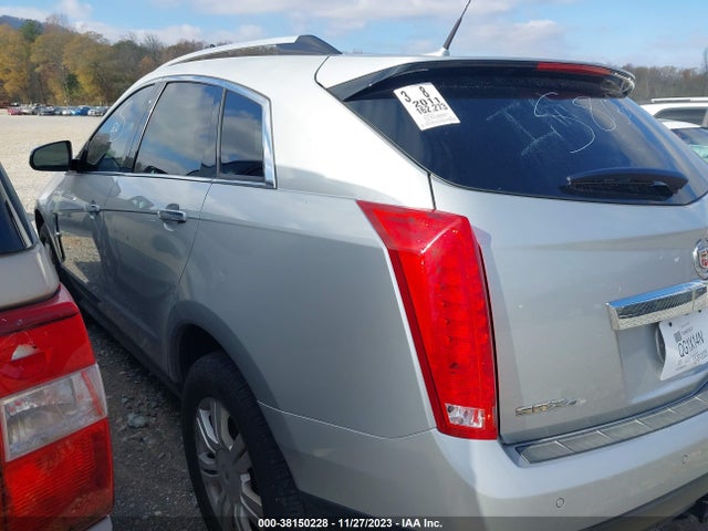 2011 CADILLAC SRX 3GYFNEEY9BS608810 Photo 2
