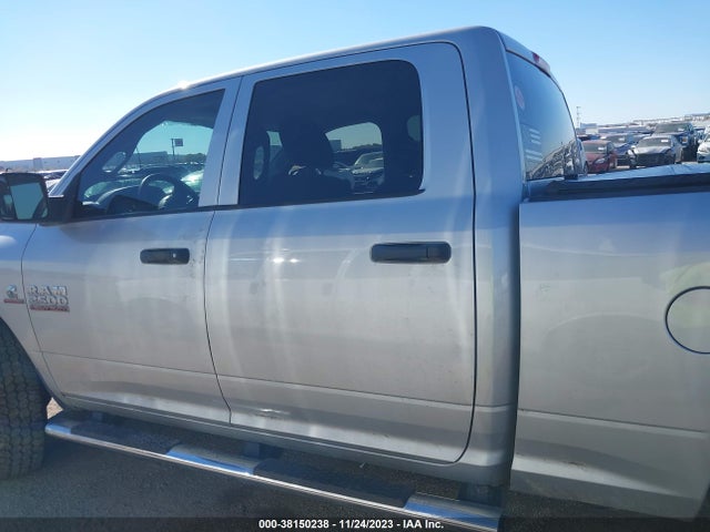 2016 RAM 2500 TRADESMAN VIN: 3C6UR5CL3GG248671