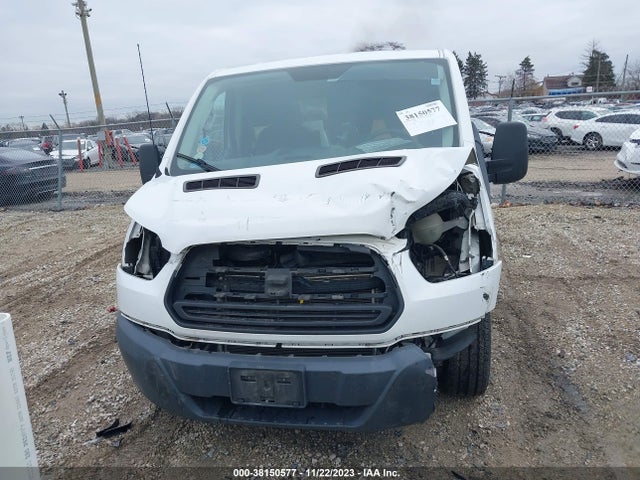 Продаж на аукціоні авто 2015 Ford Transit-150, vin: 1FTNE1ZG0FKA93564, номер лоту: 38150577