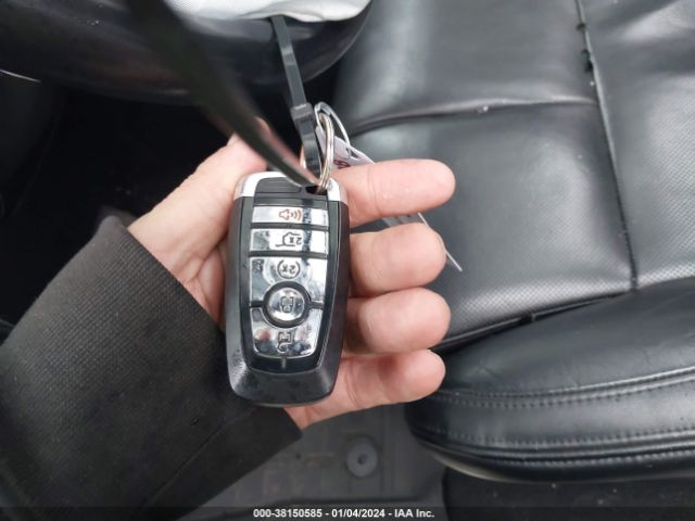 5LMJJ3LTXMEL13728 Lincoln Navigator Reserve L