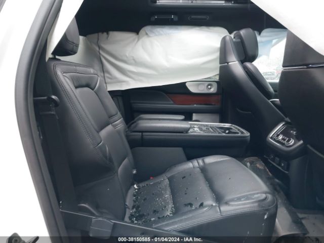 5LMJJ3LTXMEL13728 Lincoln Navigator Reserve L