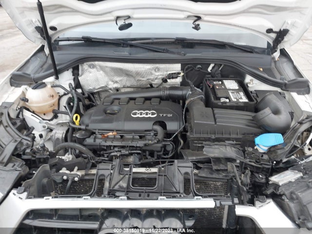 WA1ECCFS2HR012739 Audi Q3 2.0t Premium