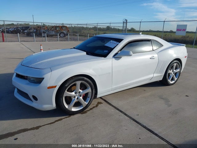 Chevrolet CAMARO LT 2015 2G1FD1E3XF9308940 Image 2