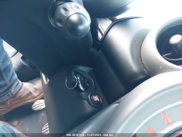 2011 MINI COOPER S COUNTRYMAN WMWZC5C58BWM11095 Photo 10