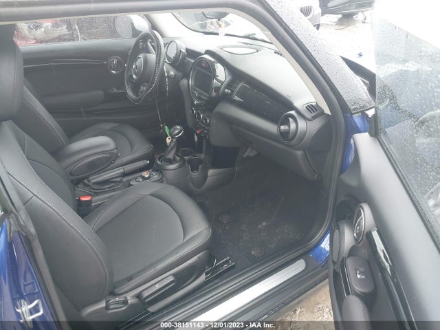 2019 MINI HARDTOP WMWXP5C50K2H96299 Photo 4