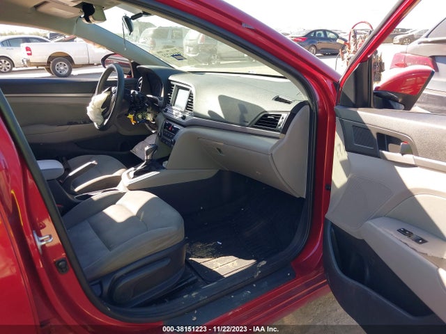 2018 HYUNDAI ELANTRA SEL VIN: 5NPD84LF7JH233394