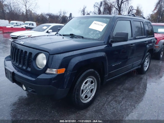38151251 :رقم المزاد ، 1C4NJPBA7CD651723 vin ، 2012 Jeep Patriot Sport مزاد بيع