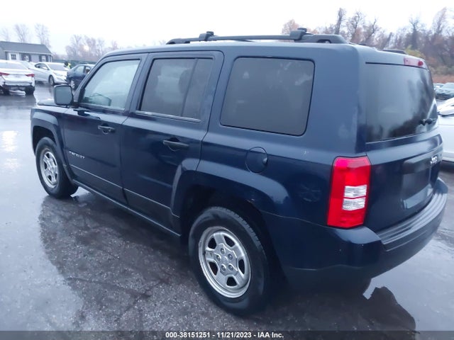 38151251 :رقم المزاد ، 1C4NJPBA7CD651723 vin ، 2012 Jeep Patriot Sport مزاد بيع