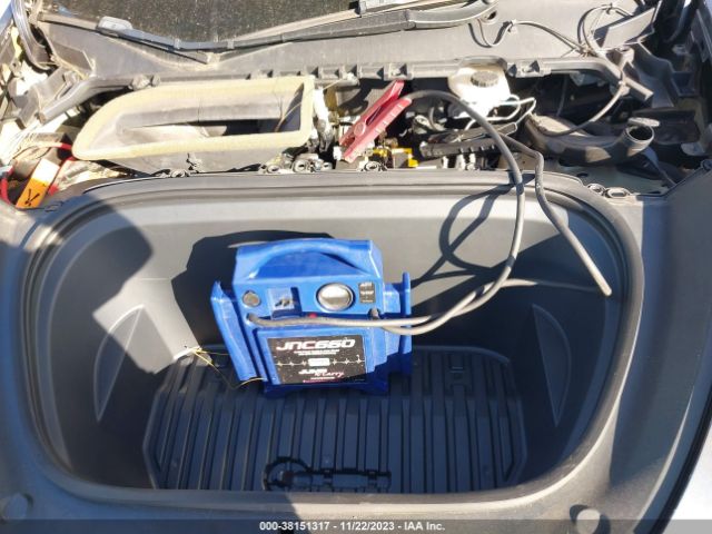 2021 TESLA MODEL Y 5YJYGAEE9MF143609 Photo 9