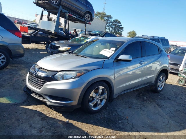 Honda HR-V LX 2017 3CZRU5H32HM702282 Image 2