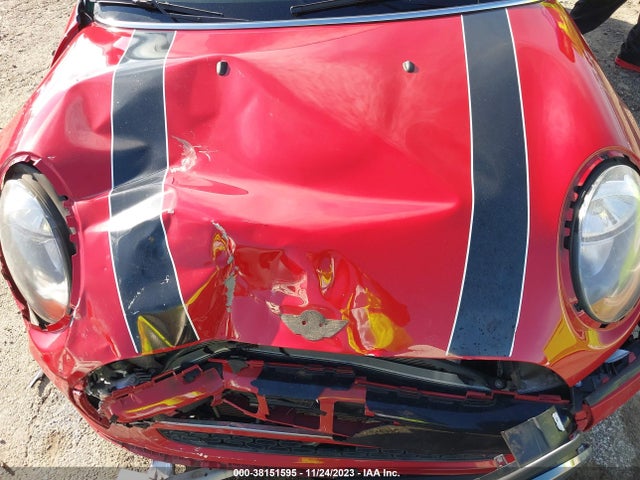 2018 MINI HARDTOP WMWXU1C55J2F80285 Photo 9