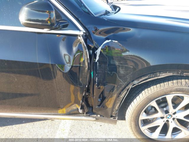 2020 BMW X5 5UXCR6C02LLL65279 Photo 5