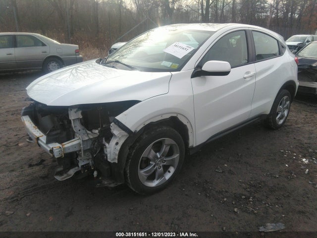 Honda HR-V LX 2018 3CZRU6H38JM725237 Image 2
