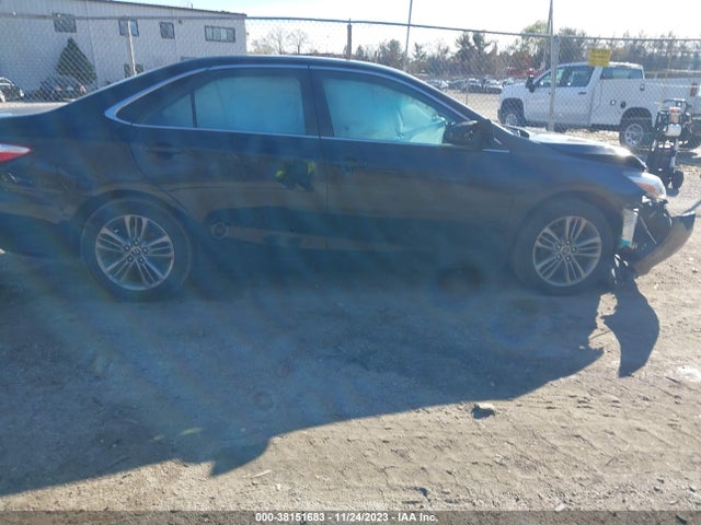 2015 TOYOTA CAMRY SE VIN: 4T1BF1FK6FU095375