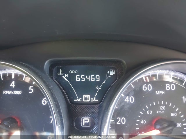 2018 NISSAN VERSA 1.6 SV VIN: 3N1CN7AP0JL870714