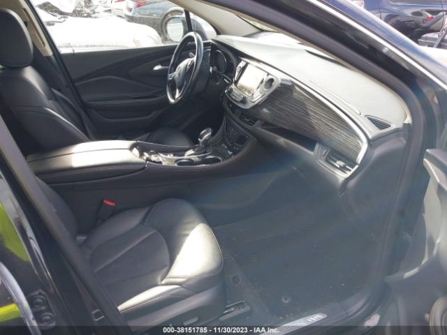 LRBFXDSA9HD067802 Buick Envision Essence