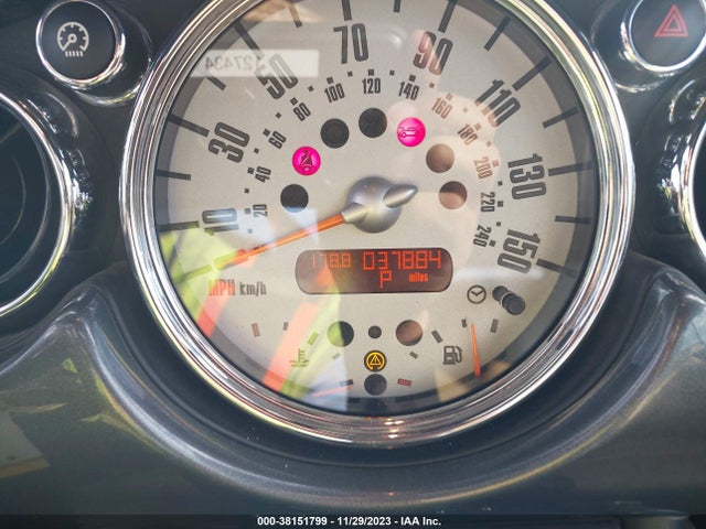 2006 MINI COOPER S WMWRH335X6TK58197 Photo 6