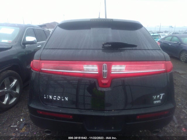 Lincoln Mkt Livery 2016 2LMHJ5NK9GBL02855 Image 16