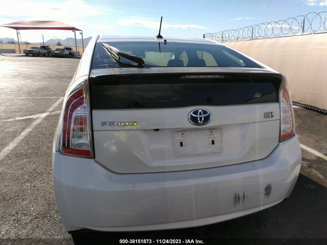 Toyota Prius Four 2015 JTDKN3DU4F0396547 Image 16