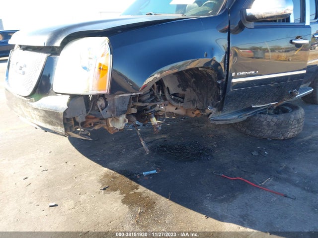 2009 GMC YUKON XL 1500 DENALI VIN: 1GKFK062X9R259072