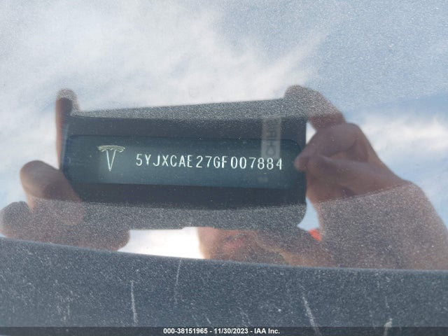 Tesla Model X 60d/70d/75d/90d 2016 5YJXCAE27GF007884 Image 8