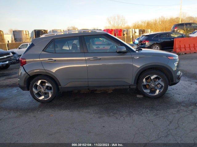 2023 HYUNDAI VENUE SEL VIN: KMHRC8A38PU213136
