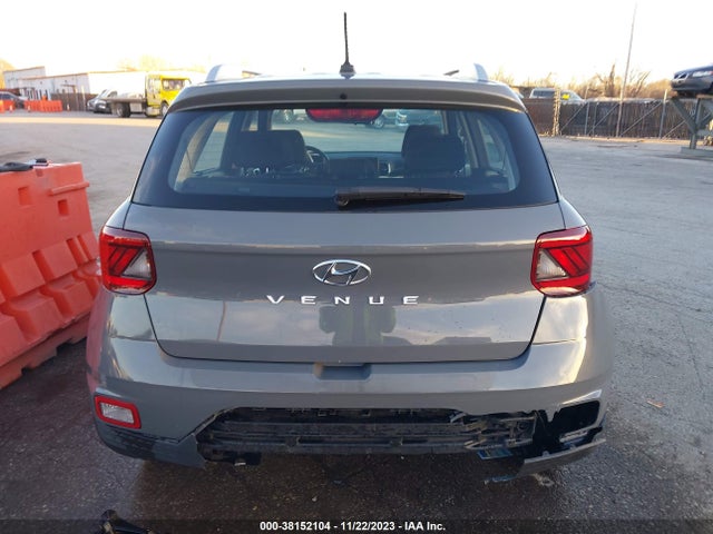 2023 HYUNDAI VENUE SEL VIN: KMHRC8A38PU213136